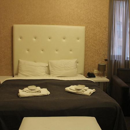 Hotel Plaza Tbilisi Luaran gambar