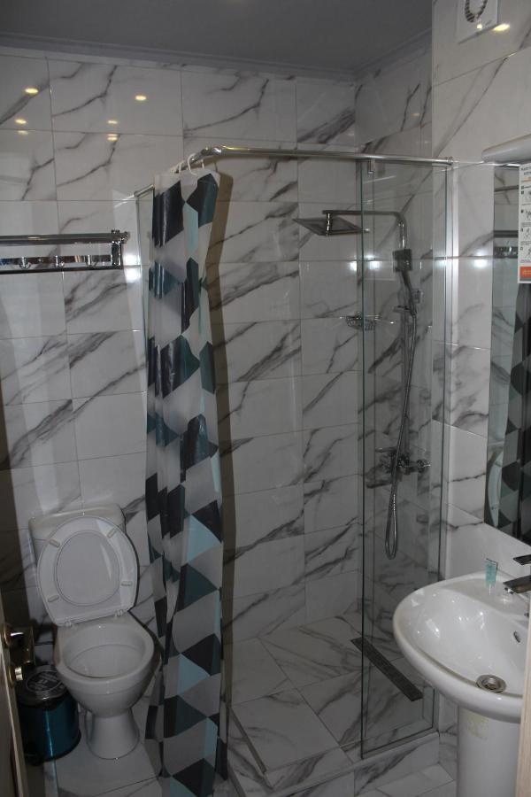 Hotel Plaza Tbilisi Luaran gambar