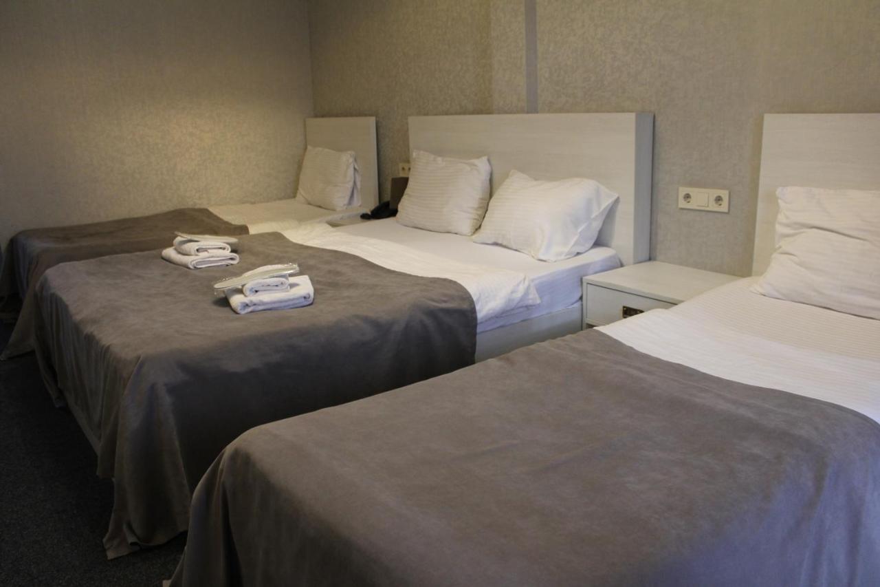 Hotel Plaza Tbilisi Luaran gambar